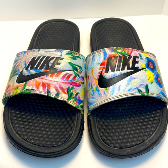 Nike Shoes - Nike slides flowers 9 shoes women’s basketball slip ons floral